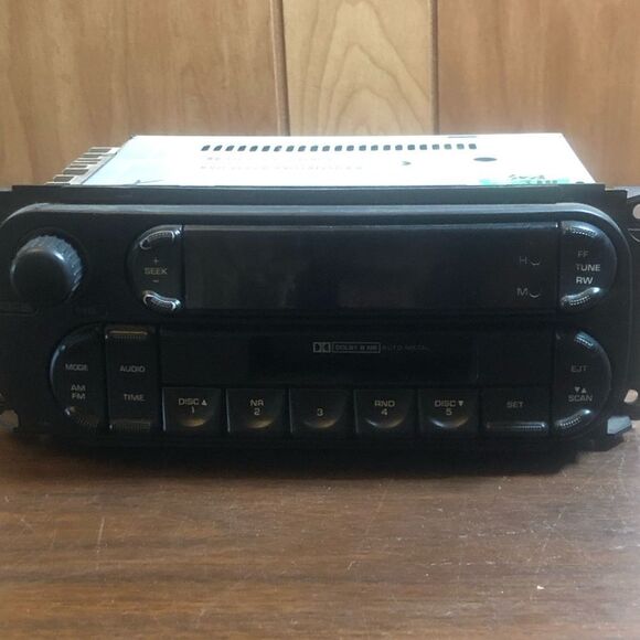 Daimler Chrysler 2005 AM FM Cassette Player Factory Car Stereo - Picture 2 of 10